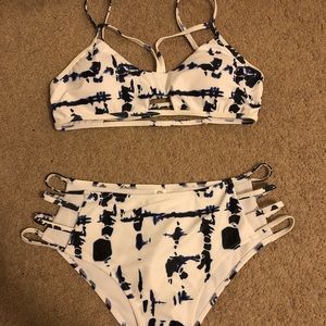 Cupshe Blue & White Tie Dye High-Waisted Bikini